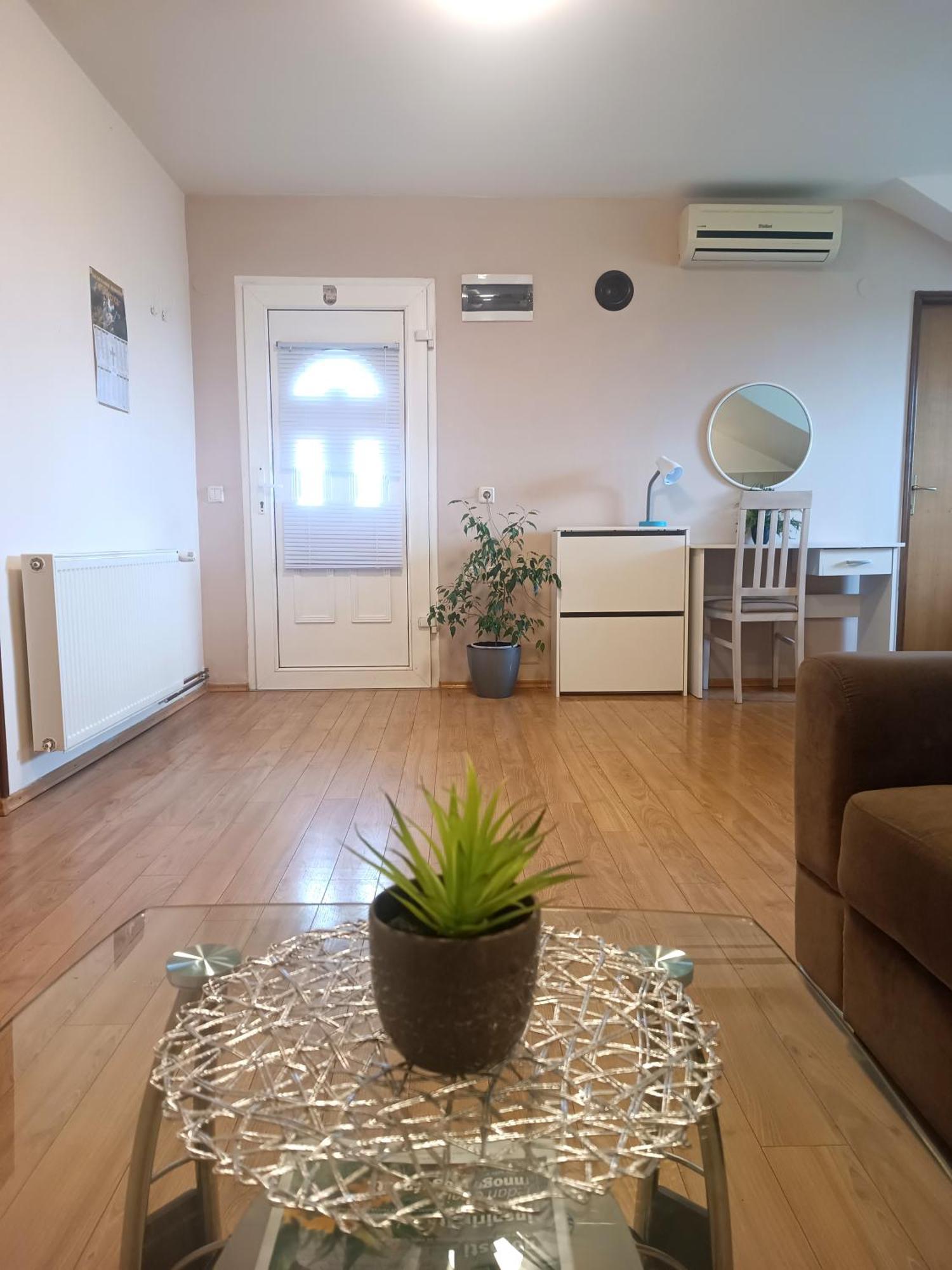 Apartman Petra Забок Экстерьер фото